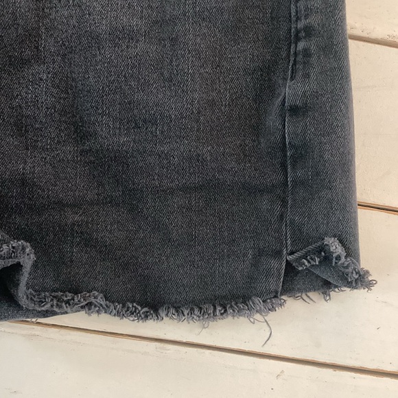 Madewell Black/Gray Cut Off Shorts, Size 24 - Picture 7 of 7